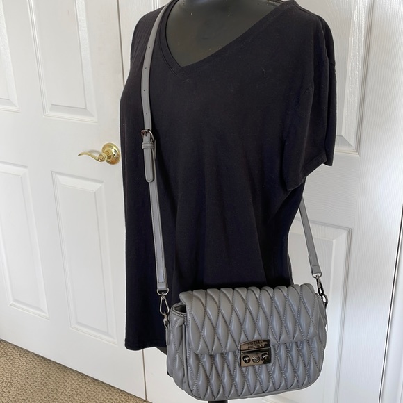 Badgley Mischka Bags Nwt Badgley Mischka Vegan Leather Quilted